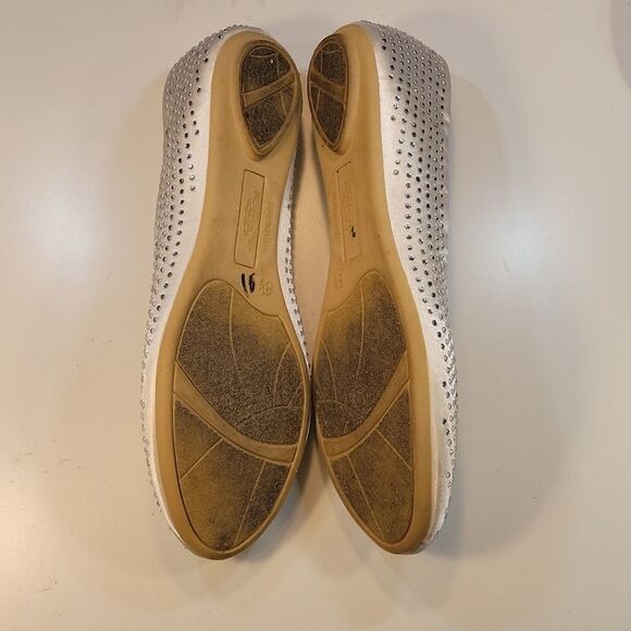 UNFORGETTABLE MOMENTS WOMEN"S BALLET FLATS WITH  RHINESTONES EMBELLISHMENTS - Picture 10 of 12